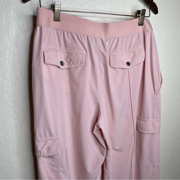 ATHLETA Vienna Women’s Cargo Pants Light Orchid Pink Size 12 Petal Pink Wide Leg - Picture 11 of 13